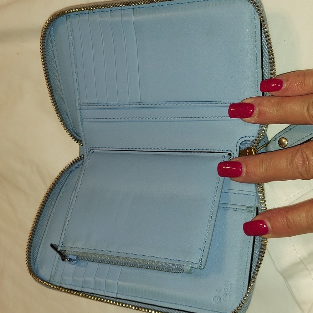 Authentic Gucci Micro Guccissima Small Zippy Wallet Organizer - Picture 8 of 10